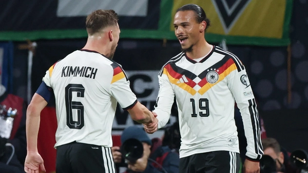 新舊世代球員一同適應新體系